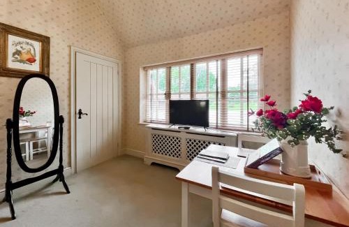 East Tytherley House | Cottage 1 - Uk46611