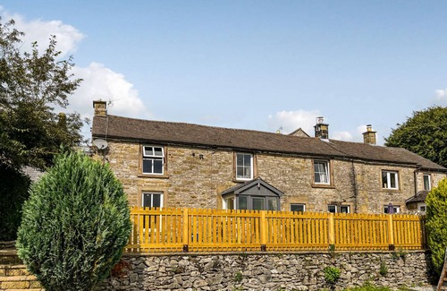 Youlgreave Cottage | Cottage ∙ 2 bedrooms ∙ 4 guests