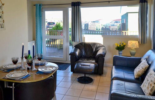 Bacton Cottage | Cottage ∙ 2 bedrooms ∙ 4 guests