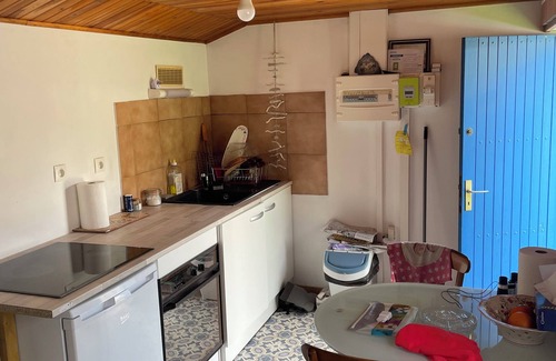 Cote de Granit Rose House | Cottage 2 minutes from the beach and fishing With separate sanitary facilities