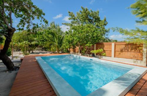 Caye Caulker House | Cottage 5 at Island Pearl Gold Standard Certified