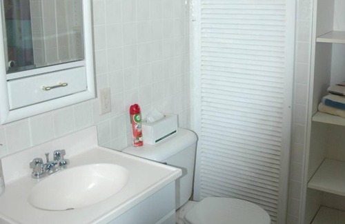 Fox Lake House | Cottage 5 on Beautiful Fox Lake!