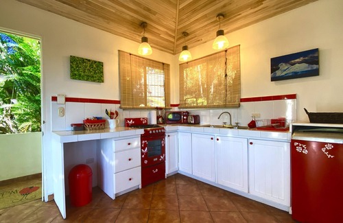 Garabito Cottage | Cottage at Magic Mountain Views Lote 51