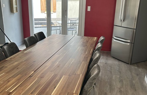 Chatillon-sur-Marne House | Cottage 'Chez Brigitte' with Private Terrace, Wi-Fi and Air Conditioning