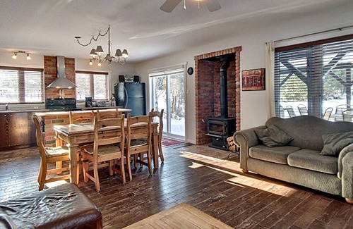 Memphremagog Regional County Municipality House | Cottage Country Paradise
