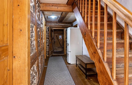 Villingen-Schwenningen Cottage | Cottage 'Schwarzwald - Ferienhaus In' with Private Terrace and Wi-Fi