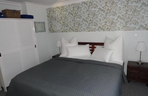 Caputh Apartment | Cottage Ferienwohnung mit Seeblick