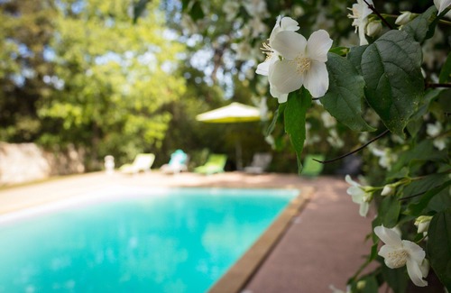 Aubussargues Cottage | Cottage for 4 in a small village near Uzès, with garden, pool and airco