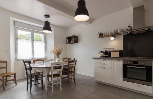 Arbas House | Cottage 'Gîte De Pène Blanque' with Mountain View, Private Terrace and Wi-Fi