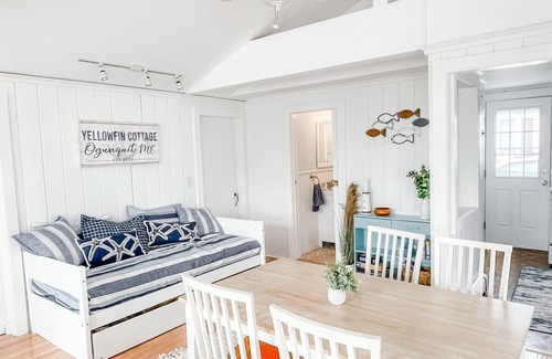Ogunquit Cottage | Cottage Getaway - Walk to Beach & Downtown Sleep 7