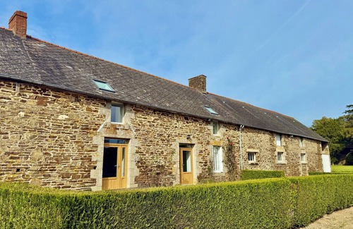 Cogles Cottage | Cottage in the heart of a forest estate