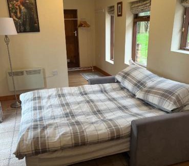 Boraston House | Cottage in Jacobean Farmhouse grounds