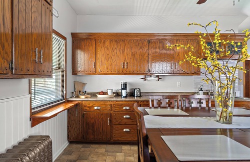 West Seventh House | Cottage in the City - Historic Charm, Modern Touch