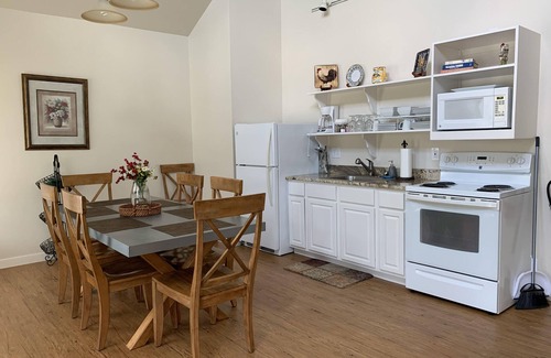 Comfort Cottage | Cottage in the Texas Hill Country