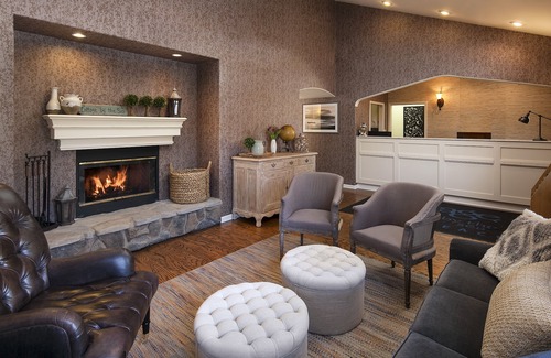 Motel District Hotel | Cottage Inn By The Sea