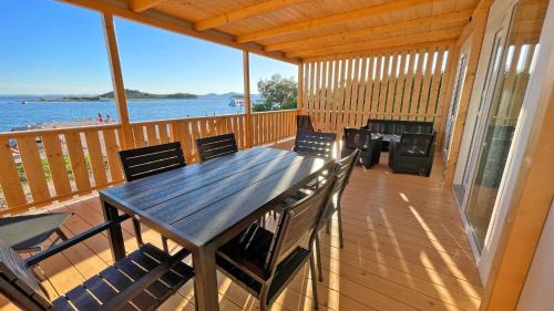 Pakostane House | Cottage JANICE Beach