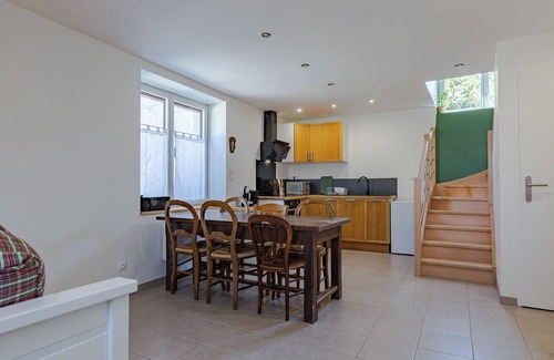 Assieu Cottage | Cottage 'L'Arche Aux Peyruches' with Shared Terrace and Private Garden