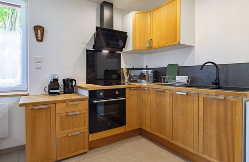 Assieu Cottage | Cottage 'L'Arche Aux Peyruches' with Shared Terrace and Private Garden