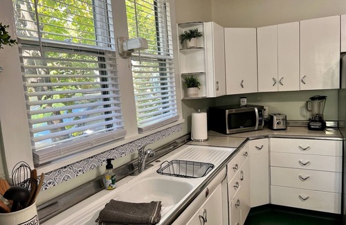 Bloomington Cottage | Cottage on Kirkwood Walkable