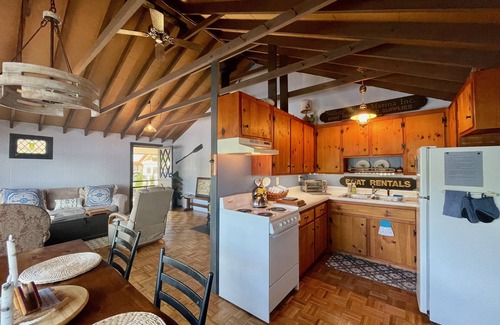 Wells Cottage | Cottage on Lake Saint Catherine