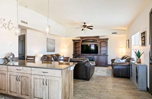 St. George House | Cottage Point home