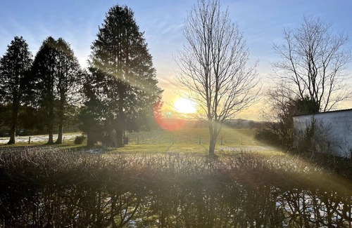 Hotton Cottage | Cottage près de l'Ourthe et Ravel,2ch,Netflix,Clim