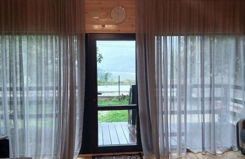 Salkhino House | Cottage SA-LI - კოტეჯი SA-LI