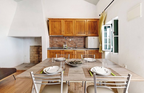 Palmela Cottage | Cottage 'Syrah' with Shared Pool, Private Terrace and Air Conditioning