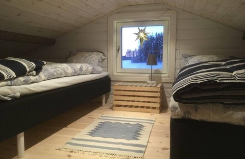 Tavelsjo Other | Cottage "Timrad bagarstuga"