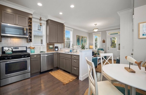 Seabrook House | Cottage w/Private Hot Tub, Fenced Yard + Indoor/Outdoor Fireplace + EV Charger