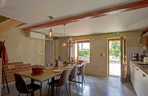 Saint-Cyr-les-Vignes Cottage | Cottage with SPA and Activities in Saint-Cyr-les-Vignes