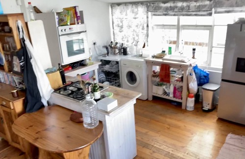 Fish Hoek House | Cottage with private pool. Only 8 min walk to the beach.