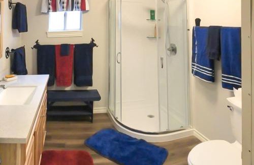 Kingsland House | Cottonwood Cottage on Lake LBJ