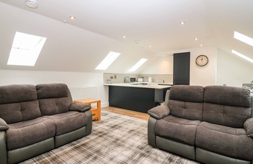 Keith Cottage | COUNCIL CHAMBERS AT THE INSTITUTE EXECUTIVE APARTMENTS in Keith