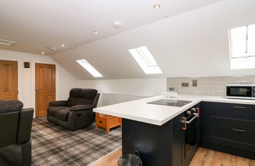 Keith Cottage | COUNCIL CHAMBERS AT THE INSTITUTE EXECUTIVE APARTMENTS in Keith