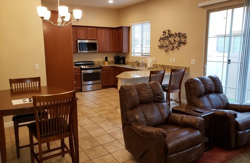 Mesa House | Country Club 1104, heated pool, 1000 feet from Golfland Sunsplash Amusement Park