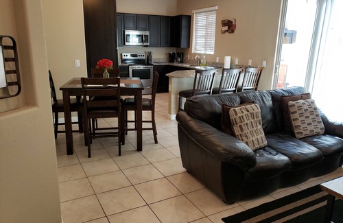 Mesa House | Country Club 1128, heated pool, 1000 feet from Golfland Sunsplash Amusement Park