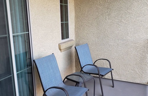 Mesa House | Country Club 1128, heated pool, 1000 feet from Golfland Sunsplash Amusement Park