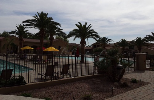 Mesa House | Country Club 1239, heated pool, 1000 feet from Golfland Sunsplash Amusement Park