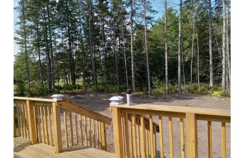 Jacobson House | Country Corner 3 bedroom home in country