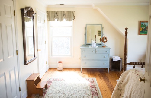 Blue Ridge Other | Country Cottage on 1700’s Horse Farm/Wedding Venue