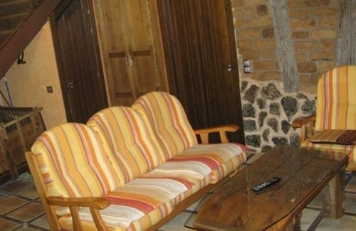 Salas de los Infantes House | Country House 'La Botería' with Private Garden, Balcony and Wi-Fi