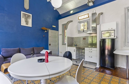 Meruja House | Country House 'Zentralclub Voltio' with Mountain View, Private Terrace and Wi-Fi