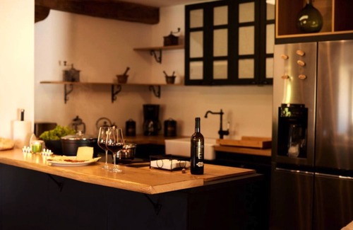 Labaien House | Country House 'Errandonea' with Mountain View, Private Terrace and Wi-Fi