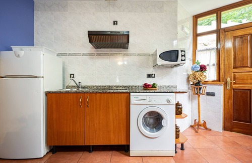 Barzana House | Country House 'Socastillo C' with Mountain View, Private Terrace and Private Garden