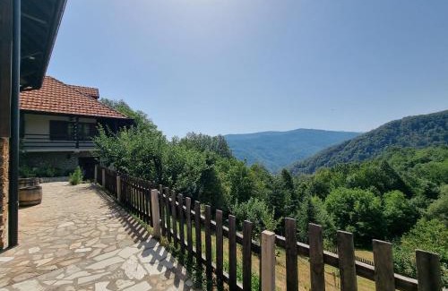 Central Serbia Apartment | Country House Sunčev breg