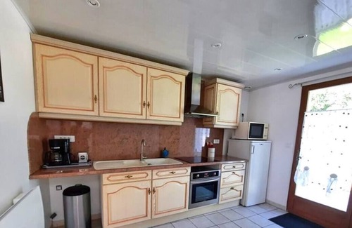 Toutencourt House | Country house with terrace and garden