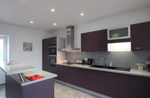 Brillevast Cottage | Country house with parking - Pets allowed, 2 bedrooms