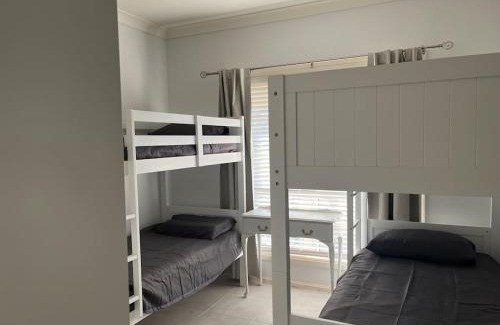 Bogee House | Country House with Stunning Views for 1-10 people