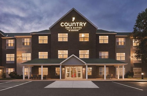 Cottage Grove Hotel | Country Inn & Suites by Radisson Cottage Grove MN